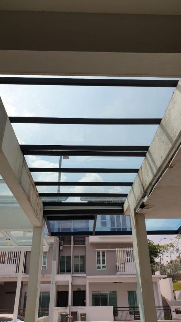 Gallery Grille Glass Roof 19